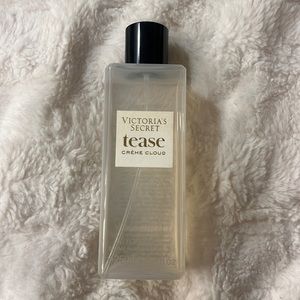 Victoria's Secret Tease Crème Cloud Fine Fragrance Mist
